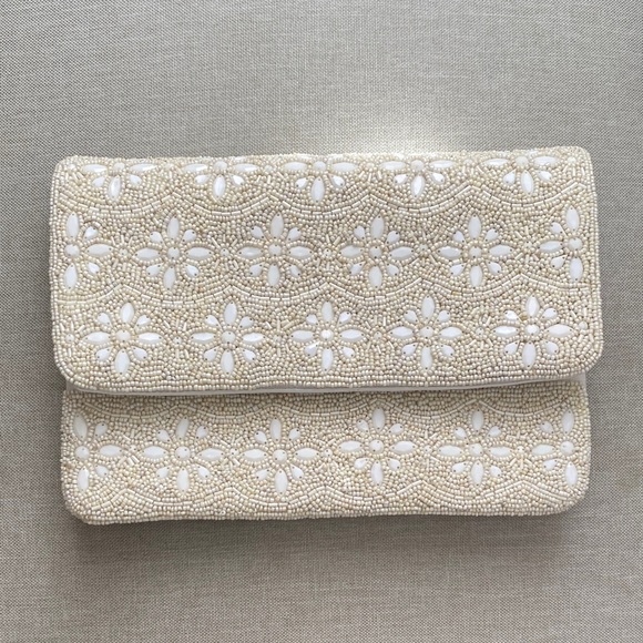 Lulus Handbags - Elegant Cream Beaded Clutch